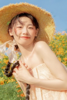 女教师出差丈夫